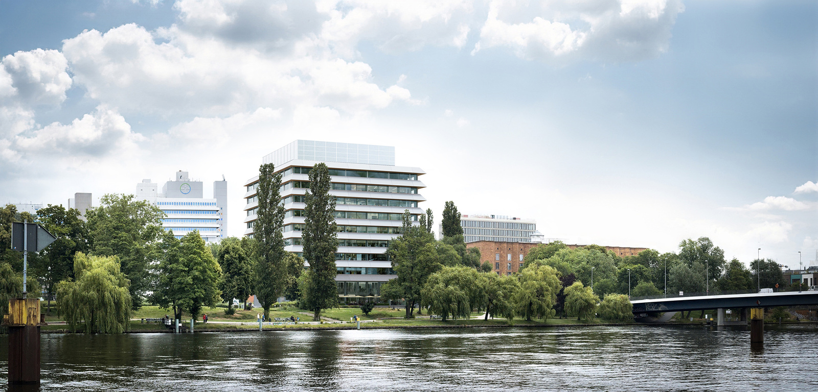 iQ space Berlin – Center for Gene and Cell Therapies | HENN