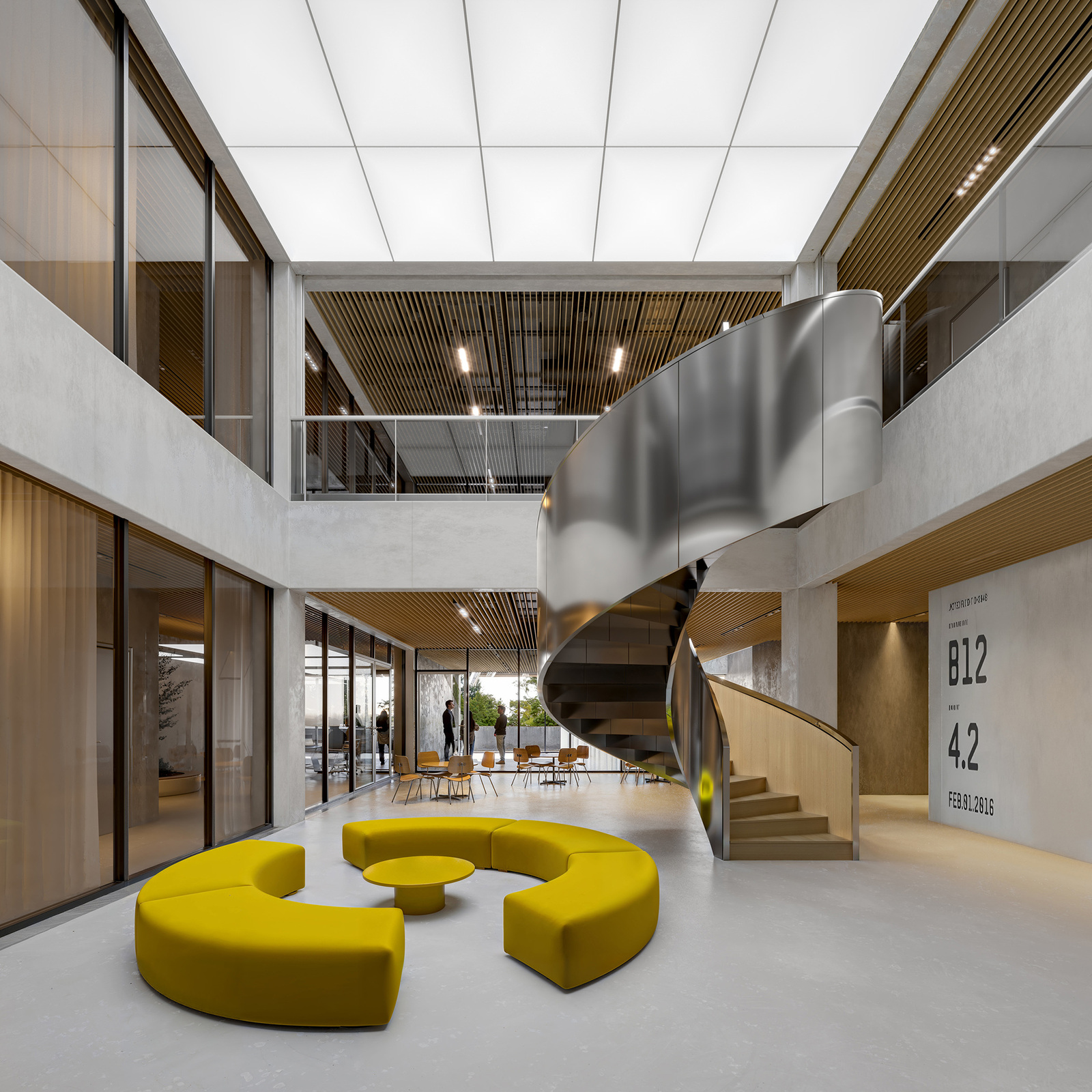 iQ space Berlin – Center for Gene and Cell Therapies | HENN